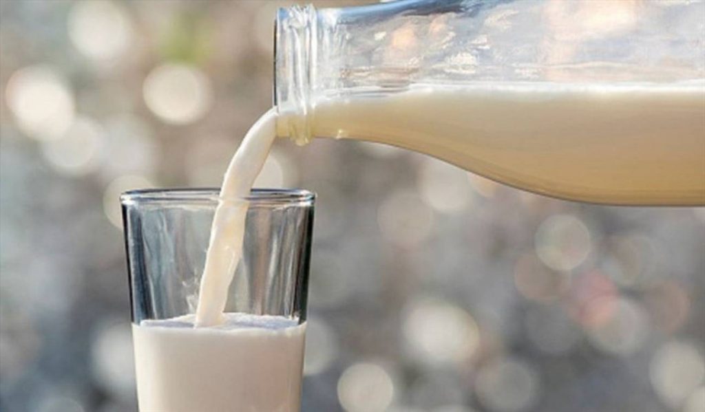 El precio de la leche aumentó en enero por la caída de la producción