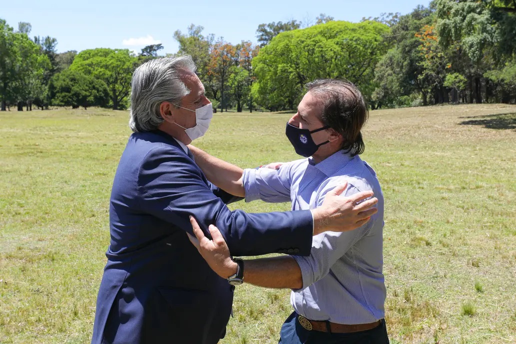 Tras el cruce con Uruguay por el Mercosur, Argentina dio a conocer una propuesta para reducir el arancel externo